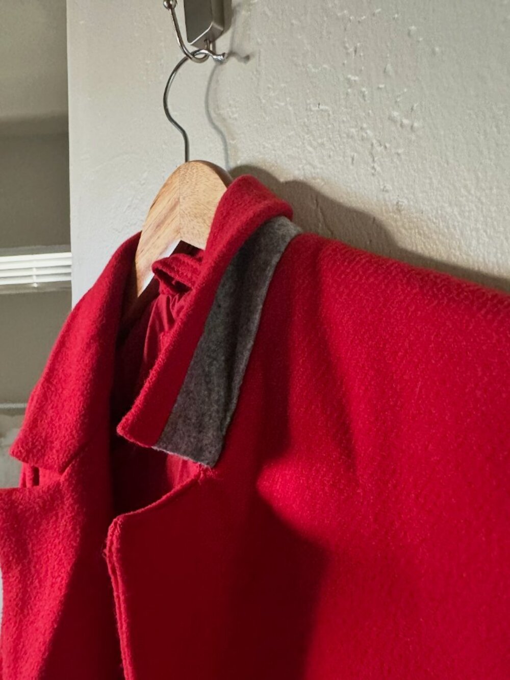 Abercrombie & Fitch Women's Red Wool Blend Dad Coat Button Front Size XS - Picture 4 of 10